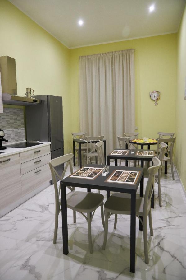 B&B Dint 'O Core E Napule Nápoles Exterior foto